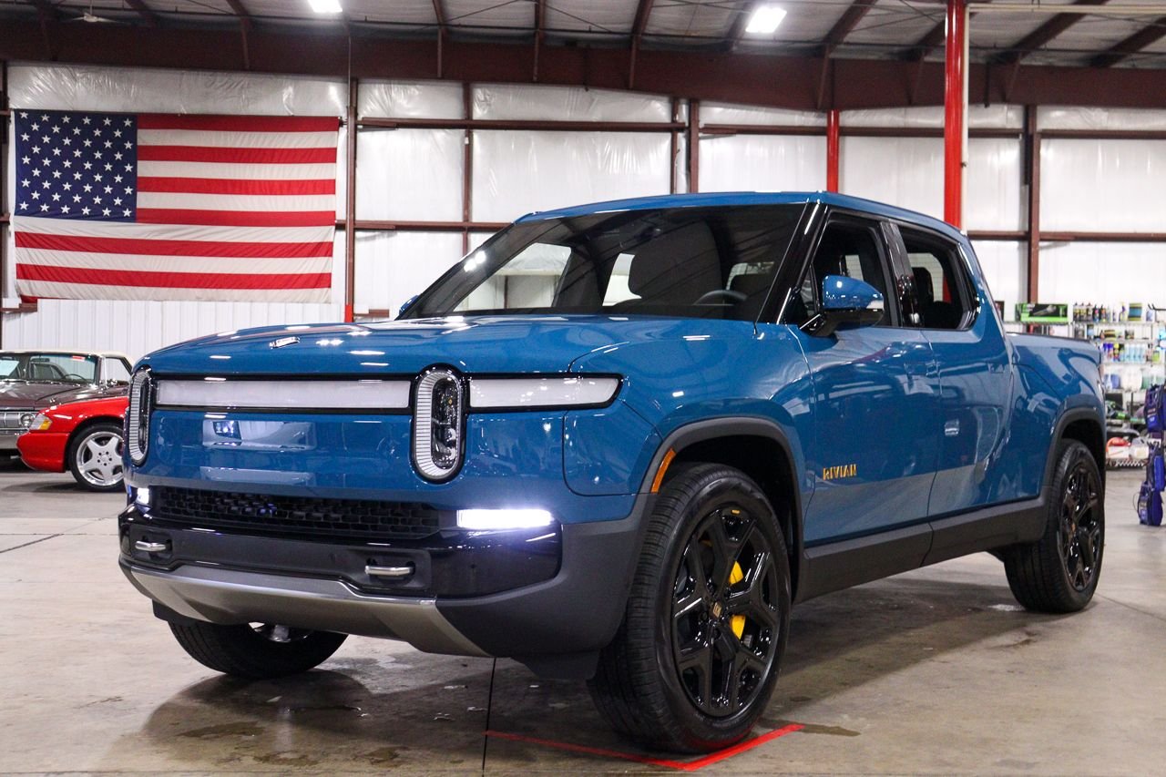 2022 Rivian R1T