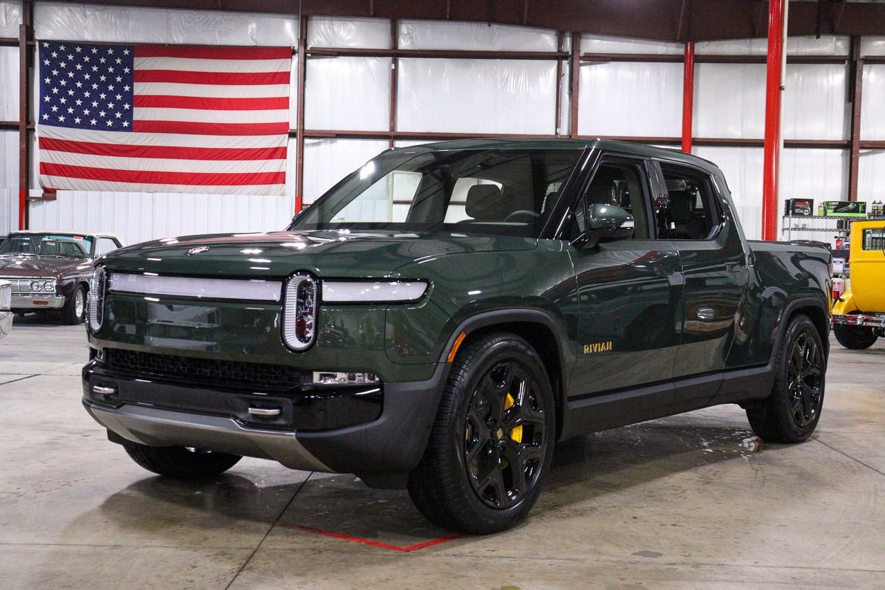 2022 Rivian R1T